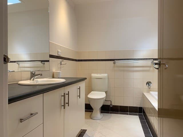 2/68 Exeter Road, Croydon North, VIC 3136, Croydon North - Thumbnail 3