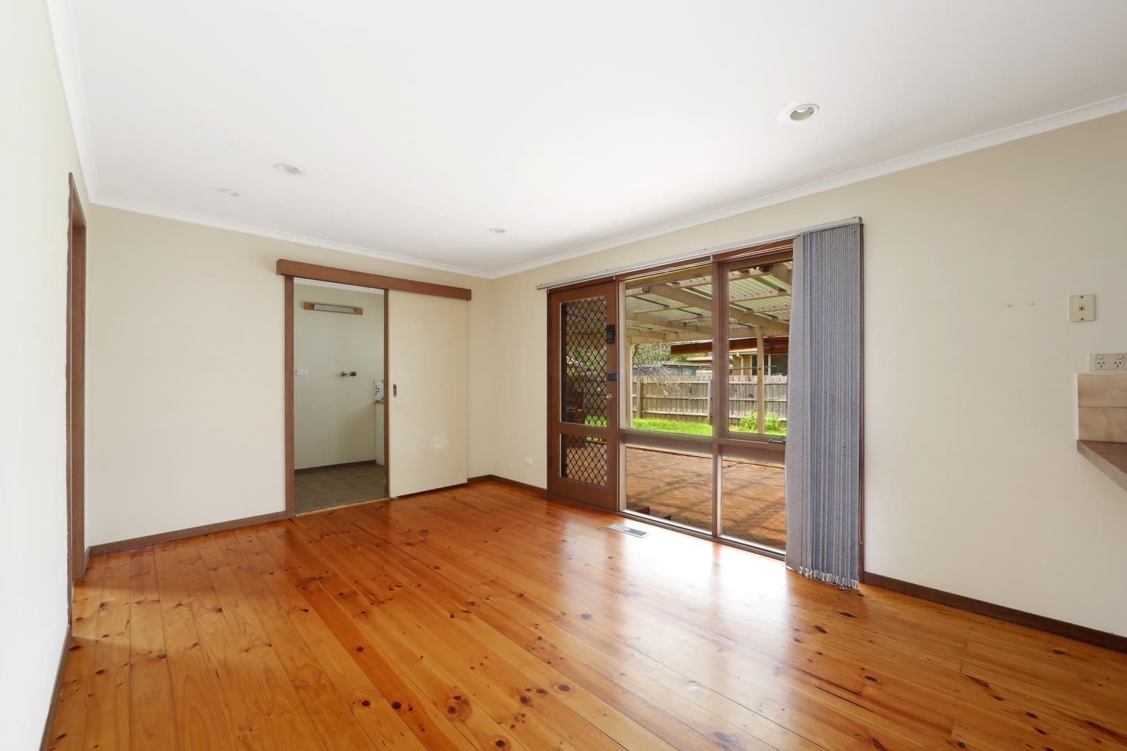 42 Willow Ave, Rowville, VIC 3178, Rowville - Thumbnail 4