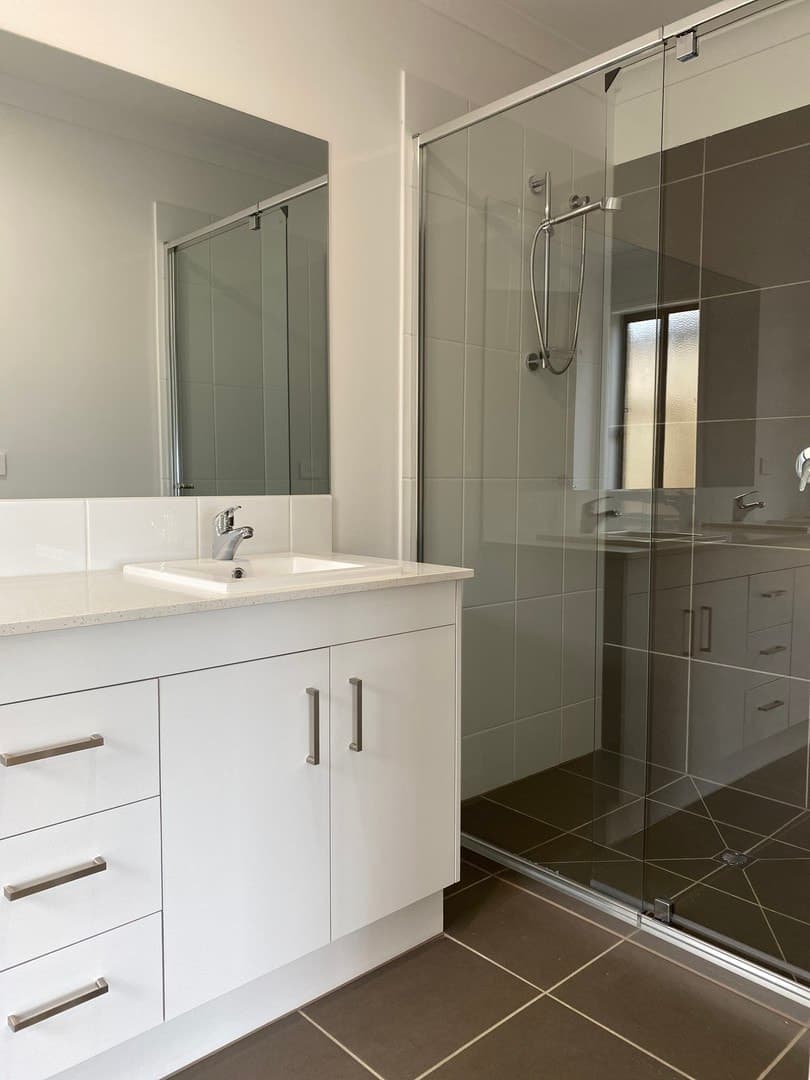 56 Riland Boulevard, Tarneit, VIC 3029, Tarneit - Thumbnail 3