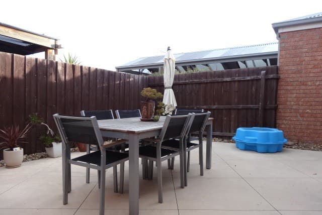 2 Fingleton Crescent, Sunbury, VIC 3429, Sunbury - Thumbnail 6