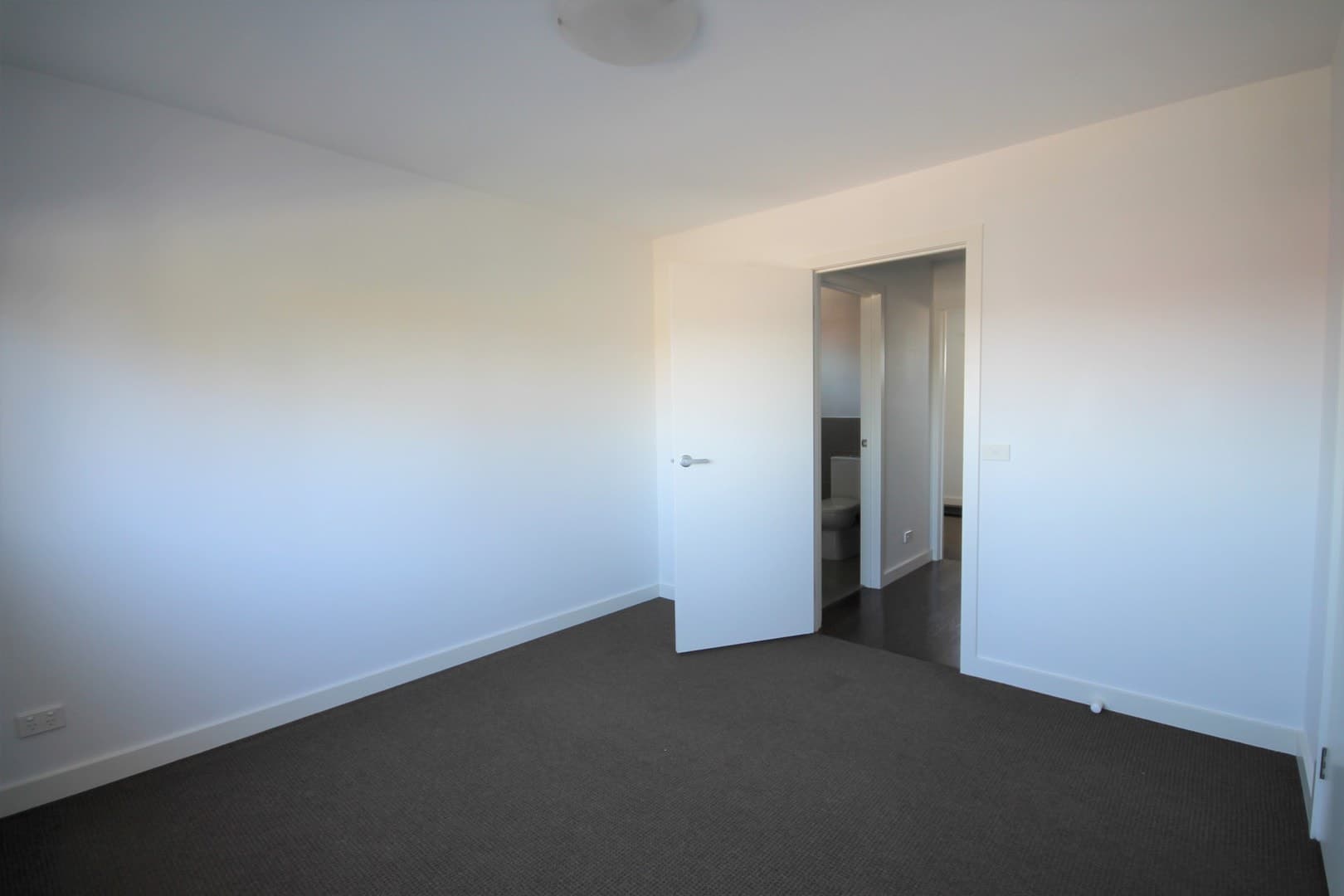 64 Comas Grove, Thornbury, VIC 3071, Thornbury - Thumbnail 5