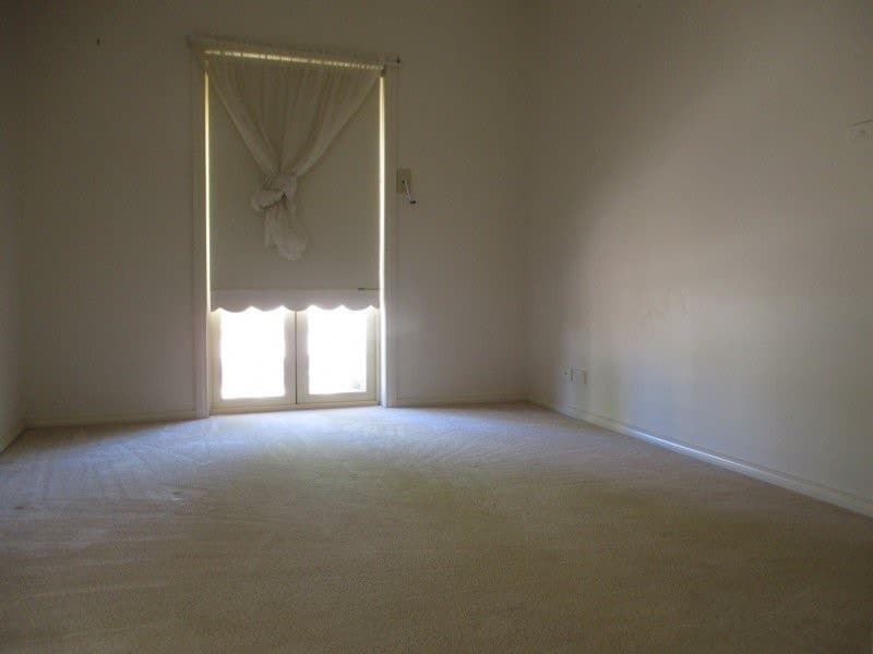 20 Harrington Drive, Melton West, VIC 3337, Melton West - Thumbnail 2
