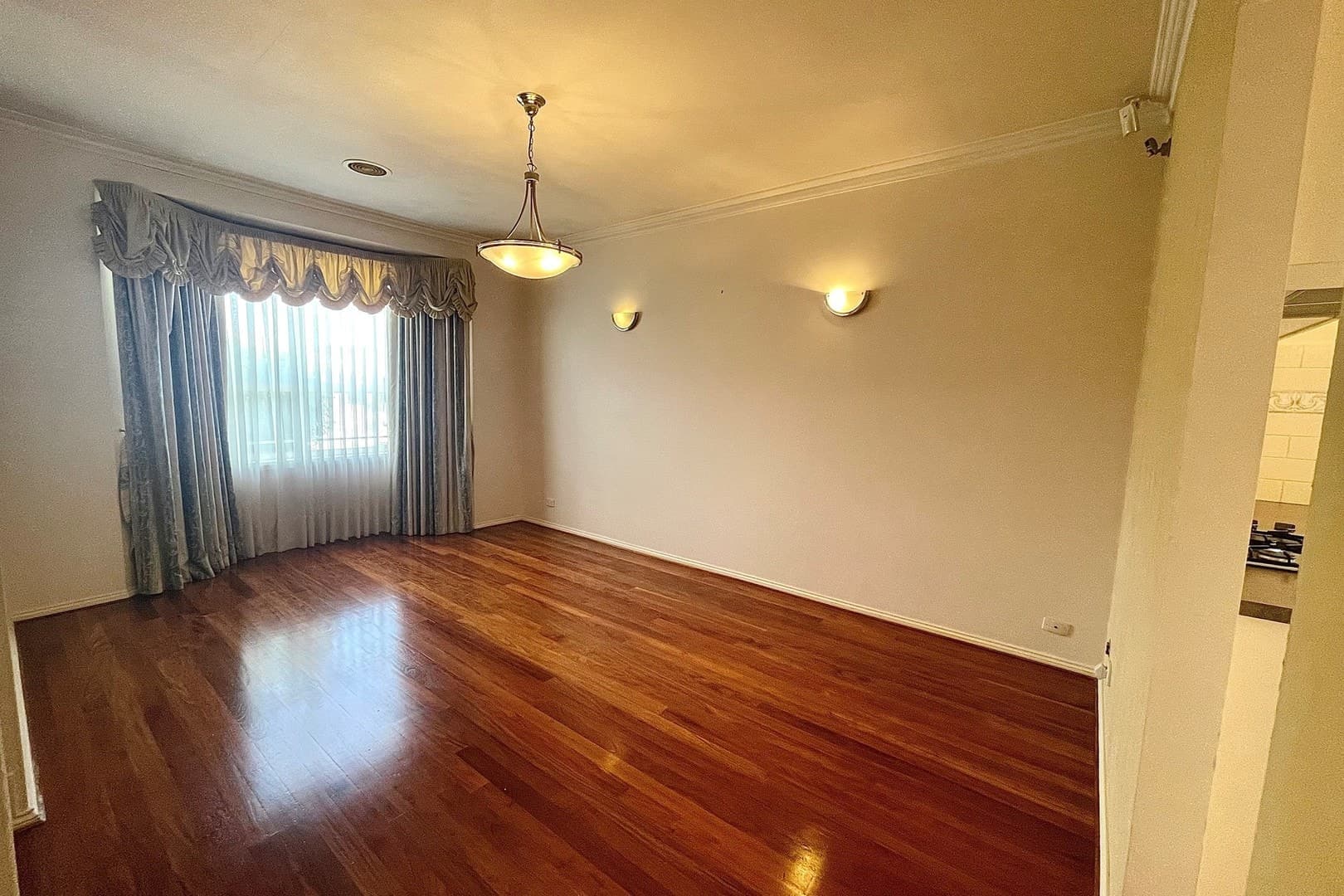 8 Favaro Place, Hillside, VIC 3037, Hillside - Thumbnail 4