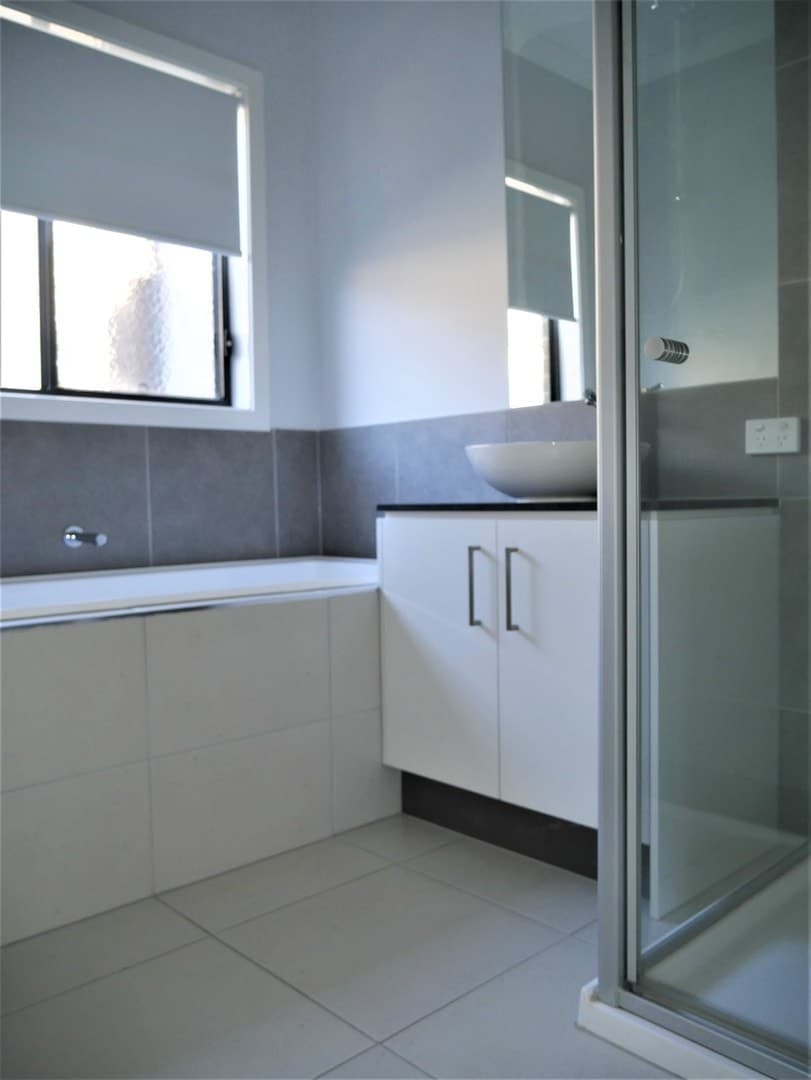 68 Lancers Drive, Melton West, VIC 3337, Melton West - Thumbnail 5