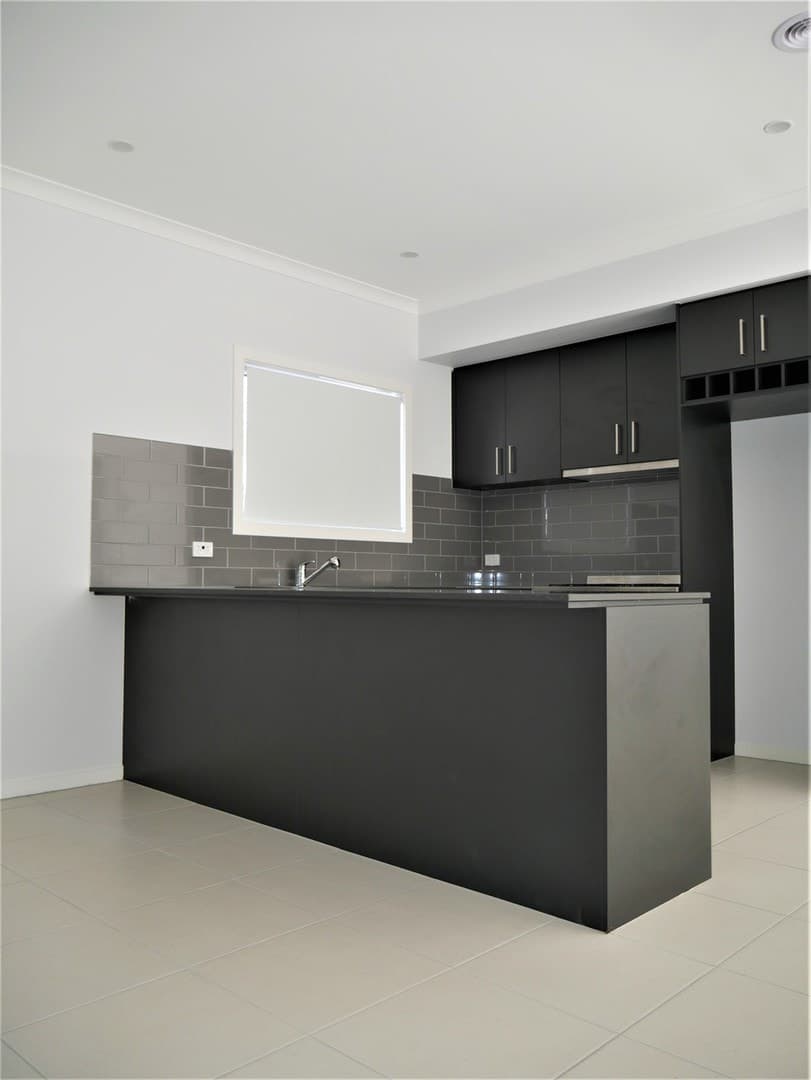 68 Lancers Drive, Melton West, VIC 3337, Melton West - Thumbnail 7