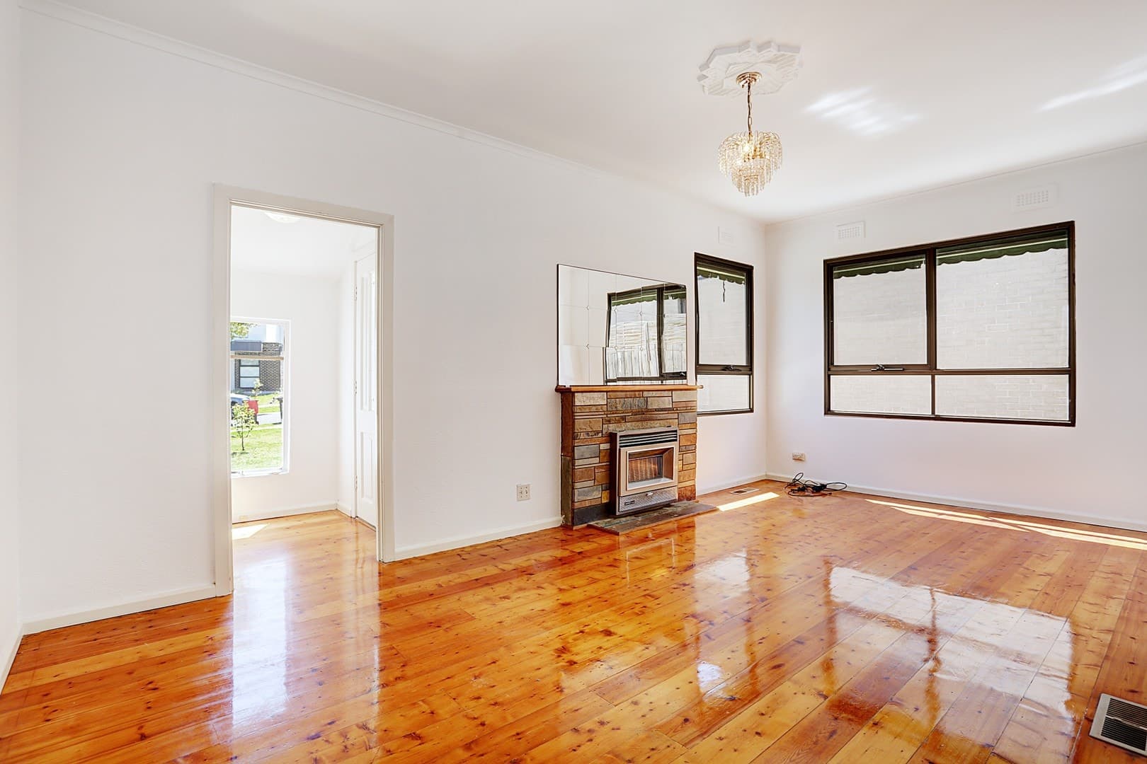 9 Crana Court, Chadstone, VIC 3148, Chadstone - Thumbnail 3