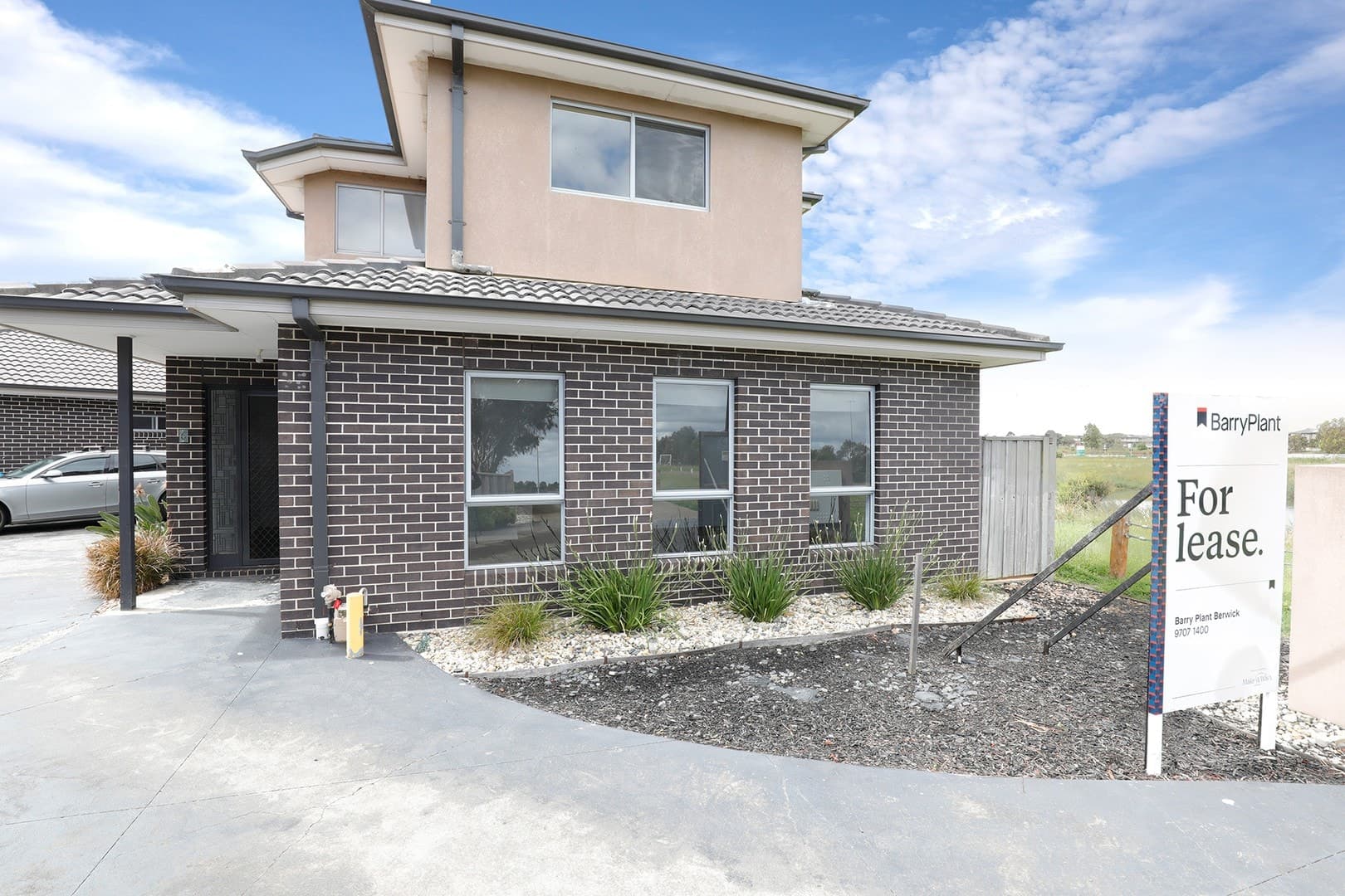 6/7-8 Roseville Court, Berwick, VIC 3806, Berwick - Thumbnail 2