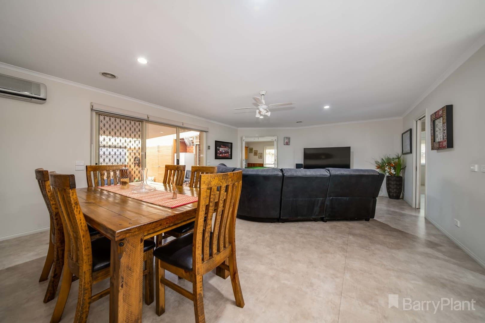 13 Deanswood Way, Narre Warren, VIC 3805, Narre Warren - Thumbnail 4
