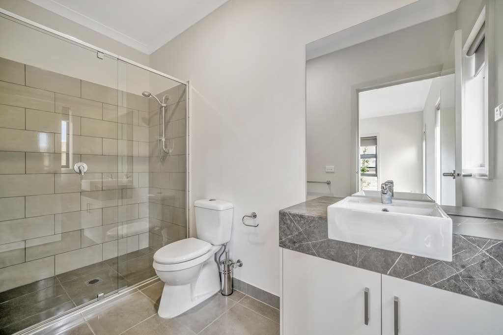 Room 4/2 Backelei Crescent, Grovedale, VIC 3216, Grovedale - Thumbnail 6