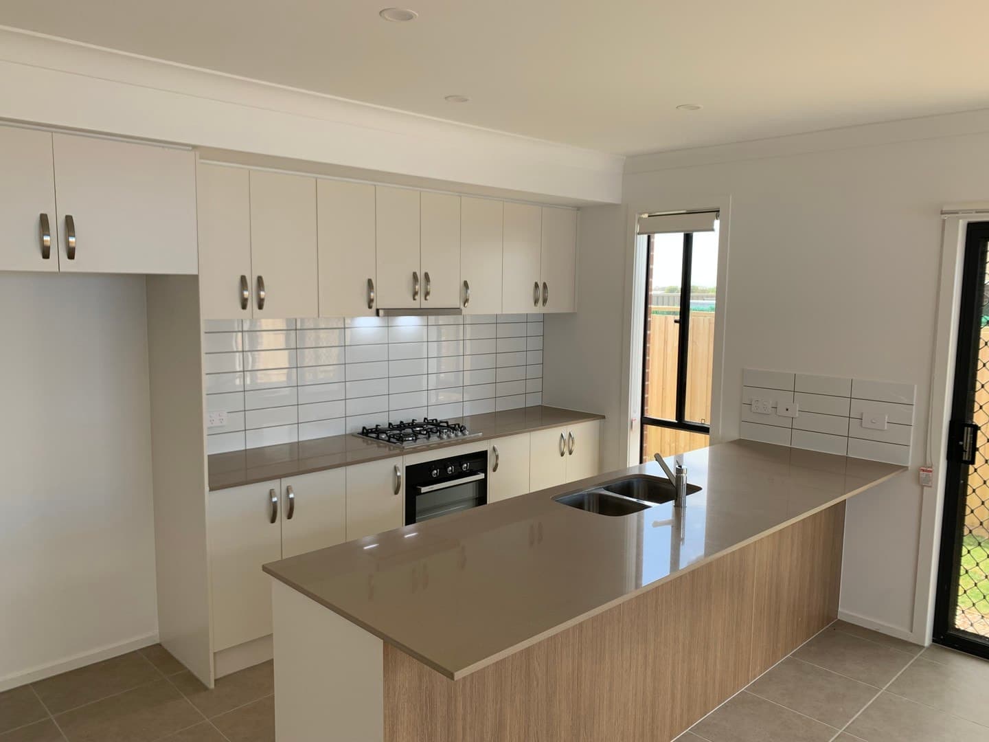 88 Hirata  Boulevard, Wyndham Vale, VIC 3024, Wyndham Vale - Thumbnail 2