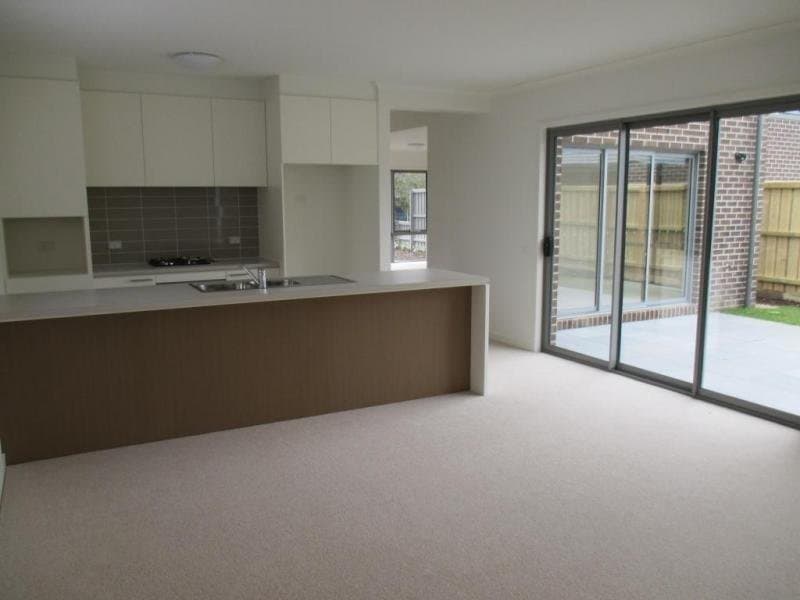 2 Harcrest Boulevard, Wantirna South, VIC 3152, Wantirna South - Thumbnail 4