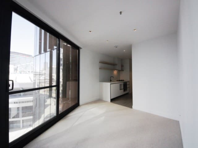 801/677 La Trobe Street, Docklands, VIC 3008, Docklands - Thumbnail 3