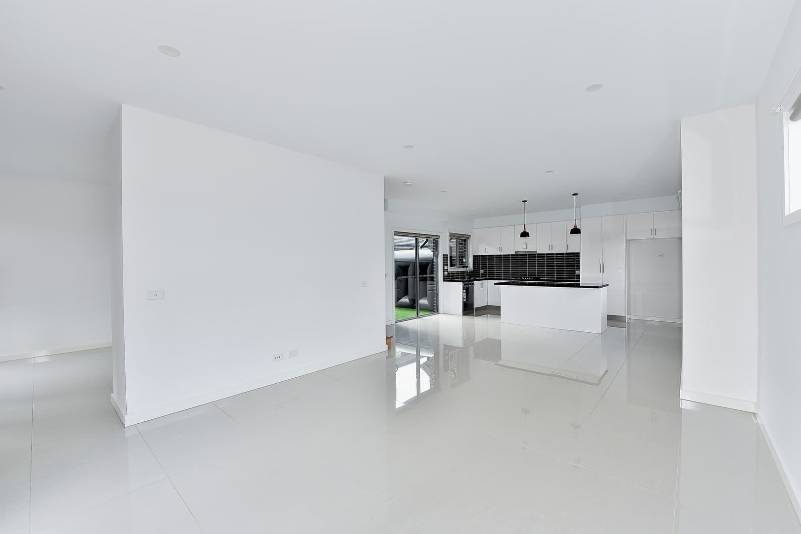 1/46 Elstone Avenue, Airport West, VIC 3042, Airport West - Thumbnail 2