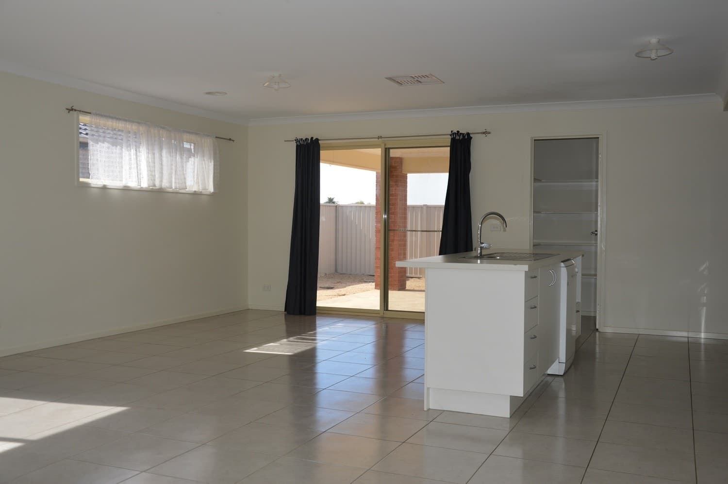 8 Mozart Avenue, Shepparton, VIC 3630, Shepparton - Thumbnail 2