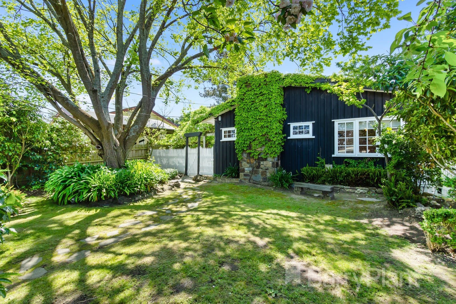 27 Glendale Court, Kilsyth, VIC 3137, Kilsyth - Image 1