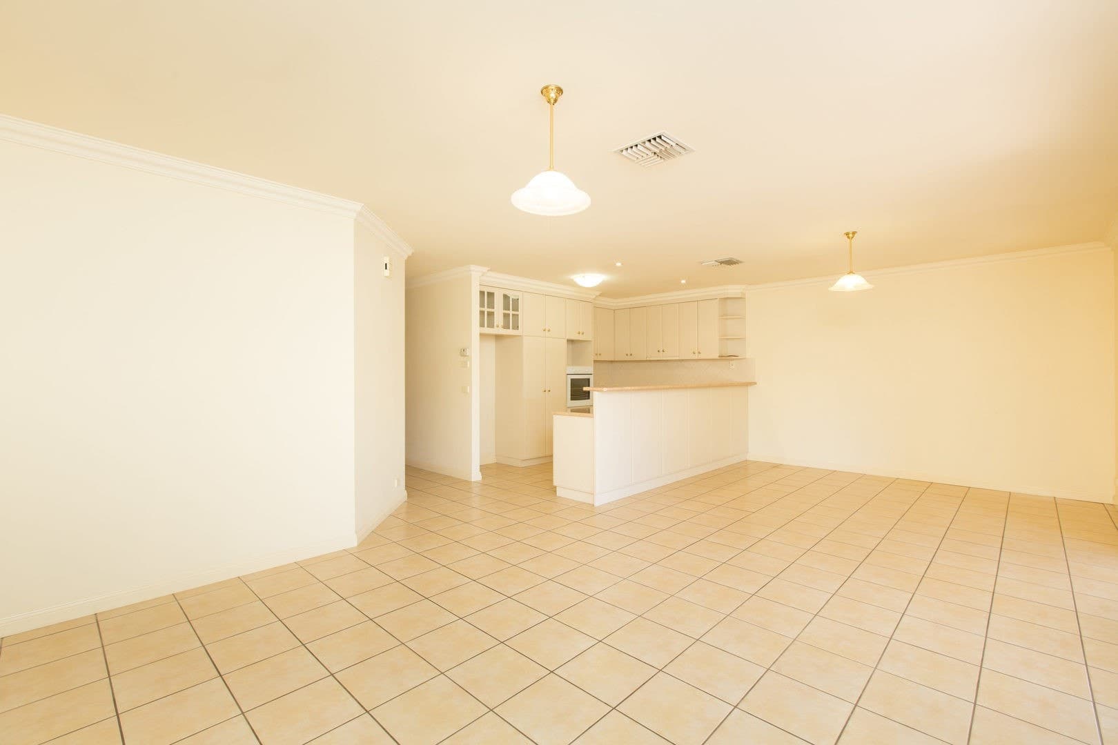 215 Wade Avenue, Mildura, VIC 3500, Mildura - Thumbnail 3