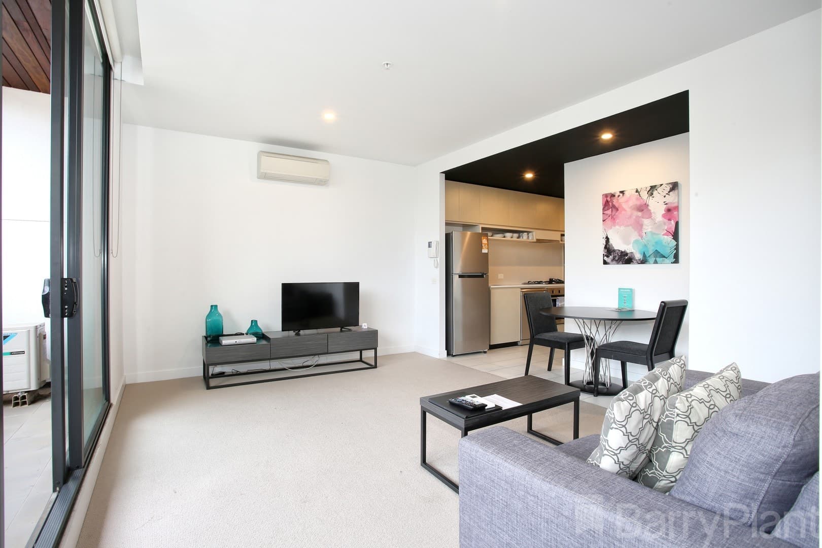 G18/6 Clarkson Court, Clayton, VIC, 3168, Clayton - Thumbnail 2