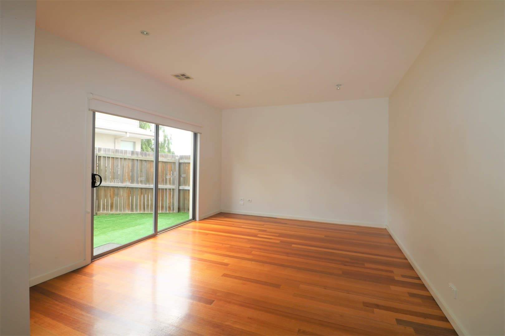 2/27 Mt Pleasant Road, Belmont, VIC 3216, Belmont - Thumbnail 4