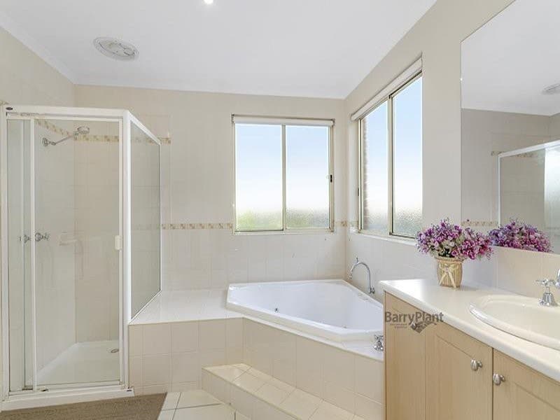 48 Lemon Gum Parade, Bundoora, VIC 3083, Bundoora - Thumbnail 6