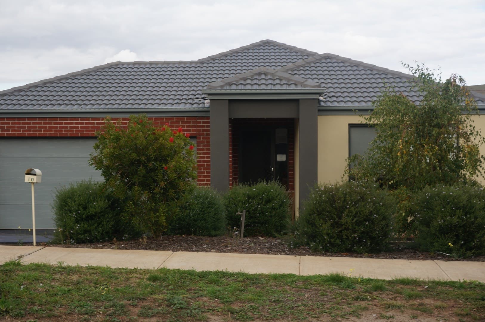 10 Waugh Street, Sunbury, VIC 3429, Sunbury - Image 1
