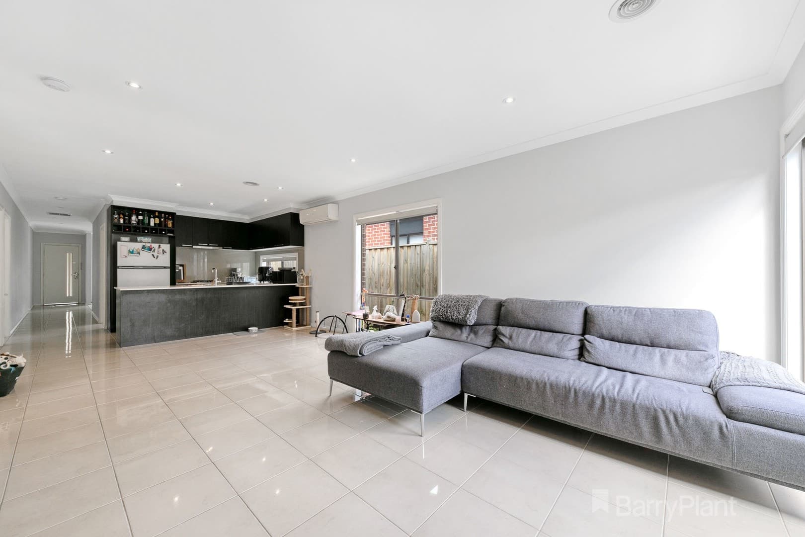 19 Frankland Street, Clyde North, VIC 3978, Clyde North - Thumbnail 8