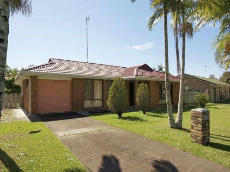 33 Orana Road, Ocean Shores NSW 2483, Ocean Shores - Image 1