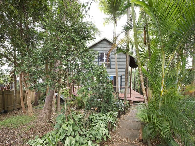 22 Rosewood Avenue, Bangalow NSW 2479, Bangalow - Thumbnail 2