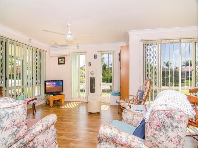 7 Eloura Court, Ocean Shores NSW 2483, Ocean Shores - Thumbnail 2