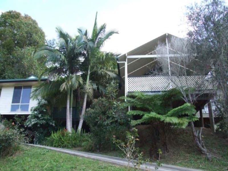 12 Matong Drive, Ocean Shores - Image 1