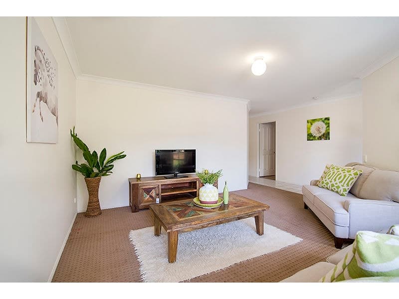 81 Rajah Road, Ocean Shores NSW 2483, Ocean Shores - Thumbnail 2