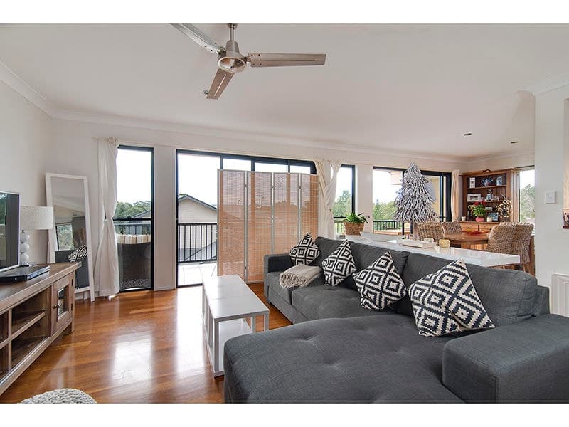 26i Coomburra Crescent, Ocean Shores - Thumbnail 4