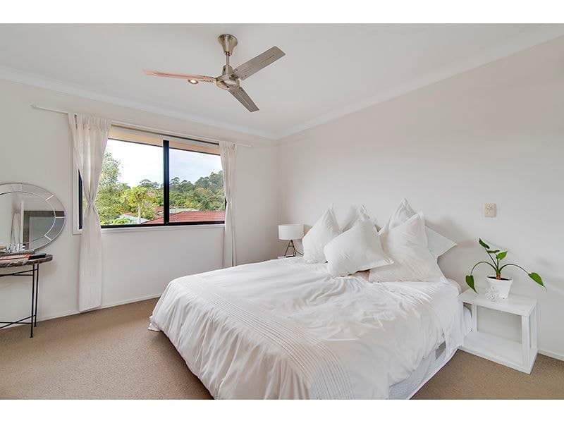 26i Coomburra Crescent, Ocean Shores - Thumbnail 7
