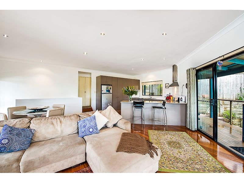 39 Rajah Road, Ocean Shores - Thumbnail 5