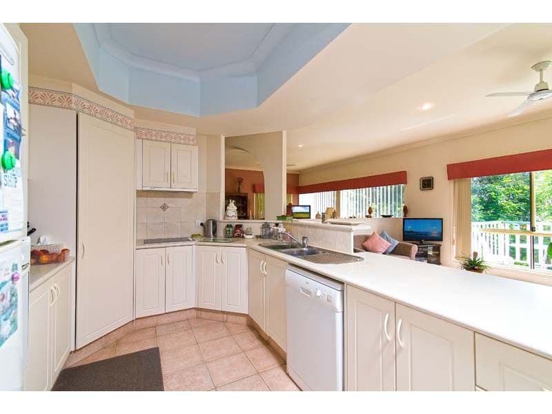 10 Coomburra Crescent, Ocean Shores NSW 2483, Ocean Shores - Thumbnail 5