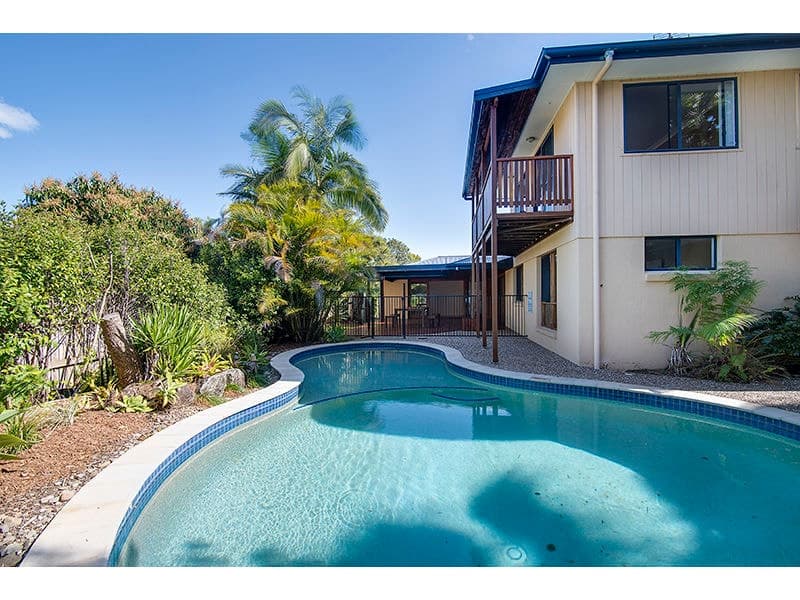 27 Aloota Crescent, Ocean Shores NSW 2483, Ocean Shores - Thumbnail 2
