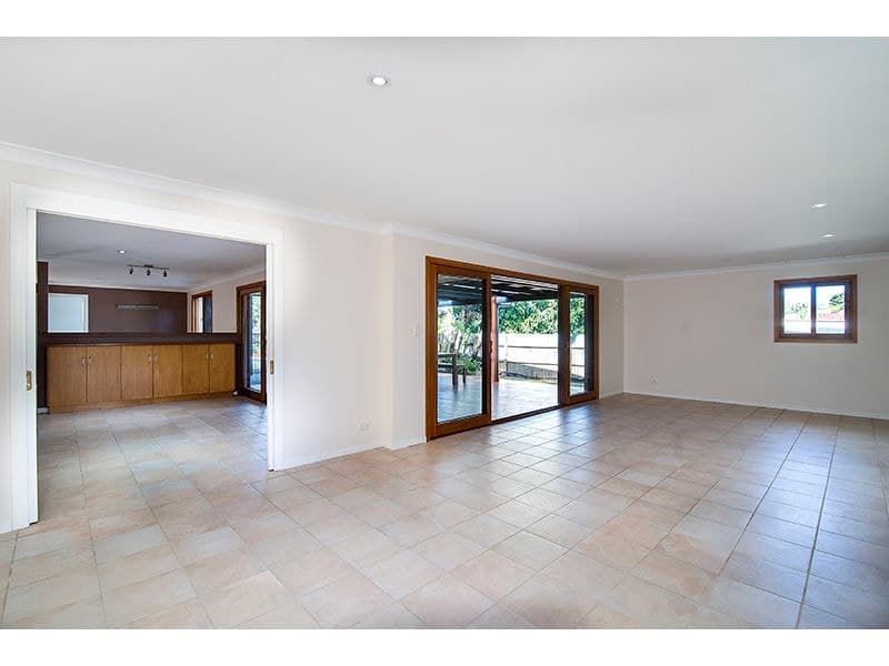 27 Aloota Crescent, Ocean Shores NSW 2483, Ocean Shores - Thumbnail 5
