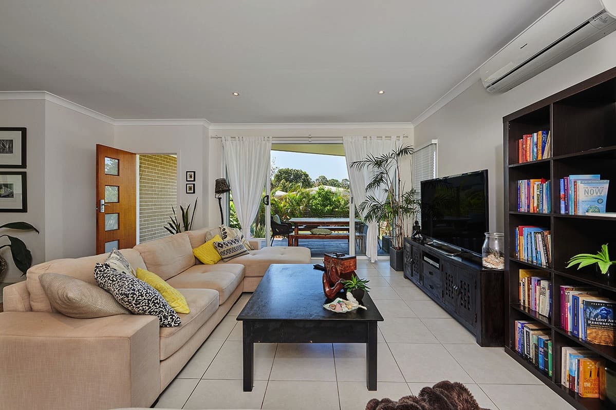 2/2 Gara Court, Ocean Shores NSW 2483, Ocean Shores - Thumbnail 3