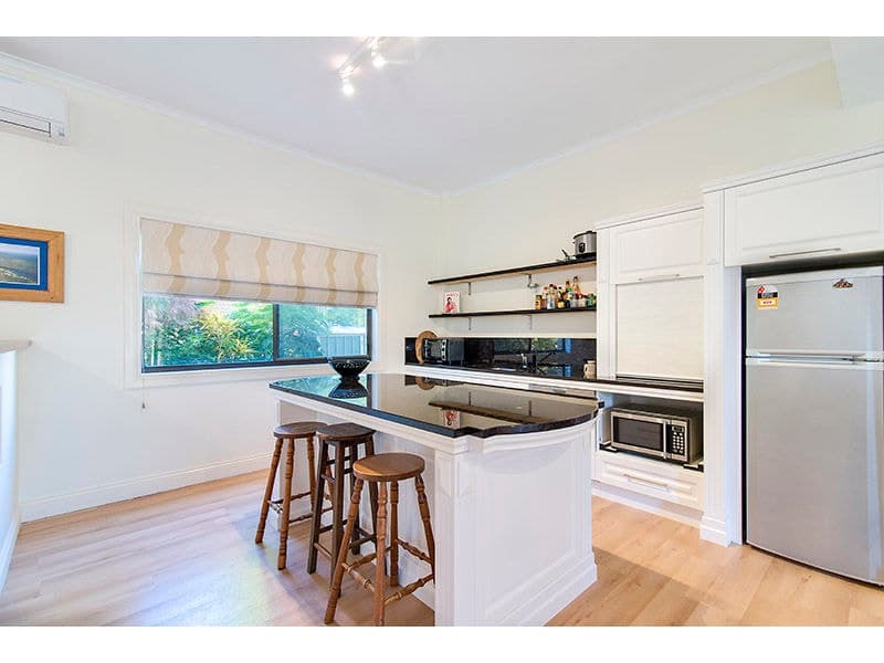 28 Warrambool Road, Ocean Shores NSW 2483, Ocean Shores - Thumbnail 5