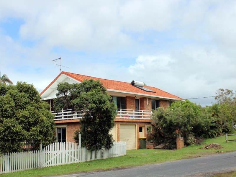 3 Ocean Avenue, New Brighton NSW 2483, New Brighton - Image 1
