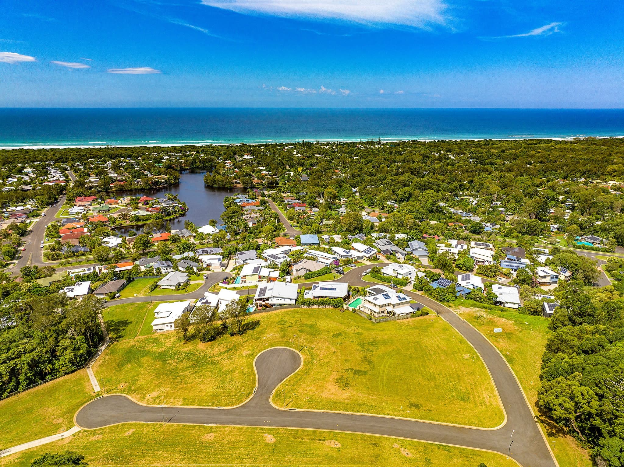 2 Thomson Court, Ocean Shores NSW 2483, Ocean Shores - Thumbnail 3