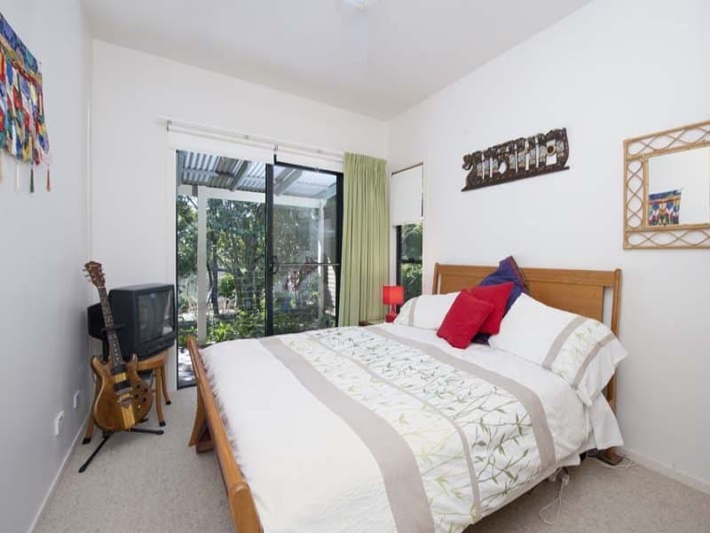 32 Hardy Avenue, Ocean Shores NSW 2483, Ocean Shores - Thumbnail 8