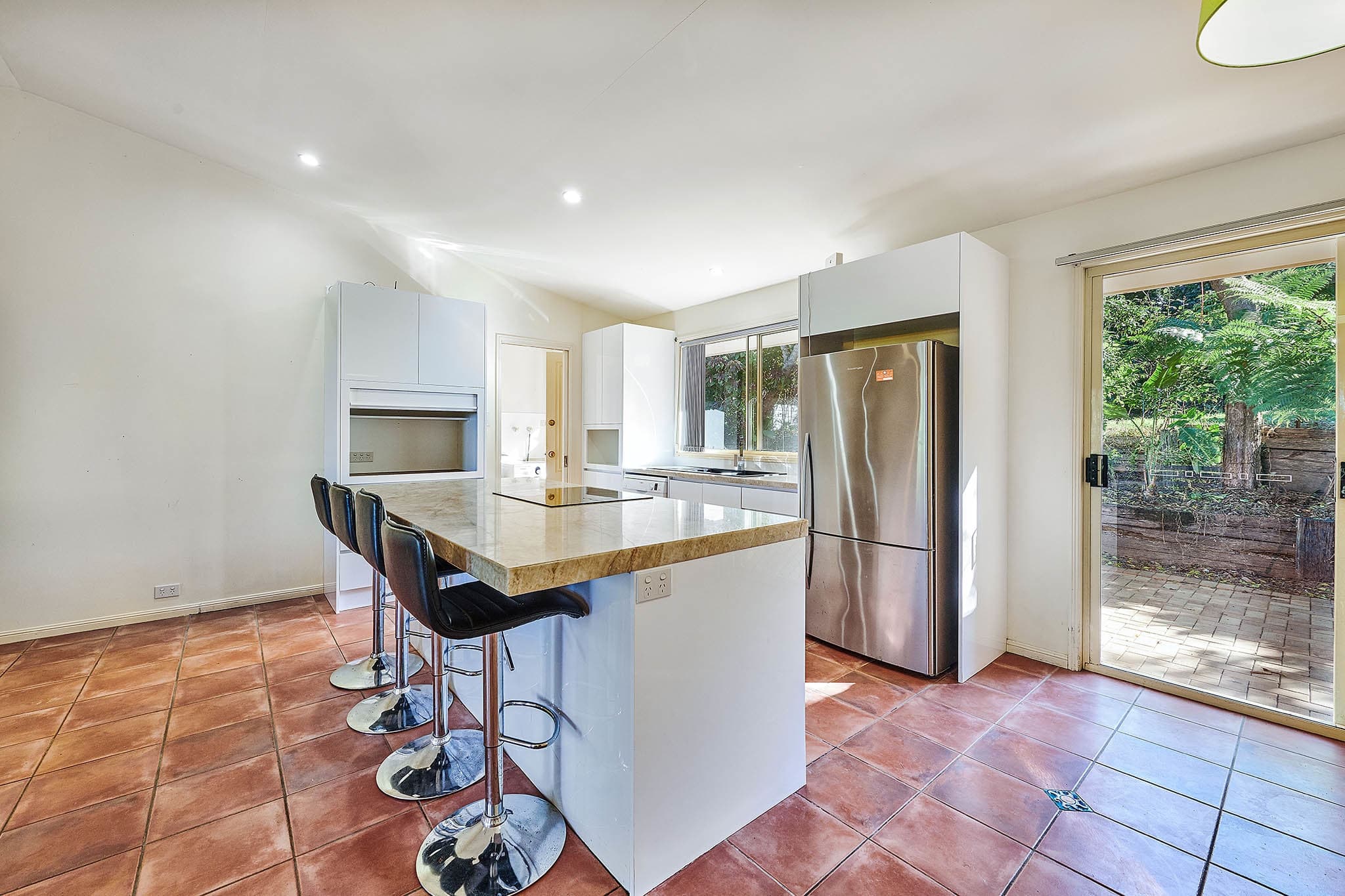37 Rajah Rd, Ocean Shores NSW 2483, Ocean Shores - Thumbnail 4