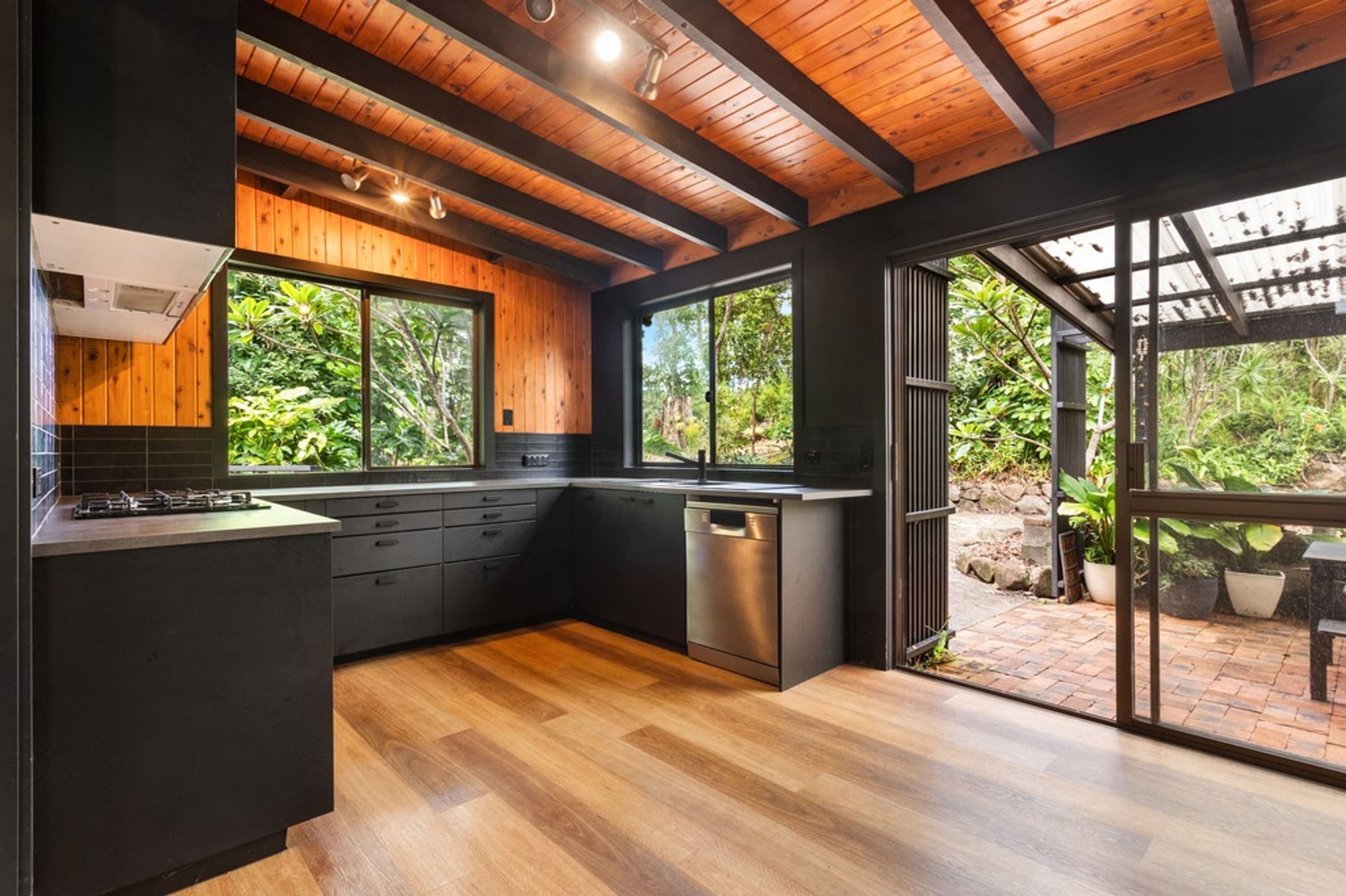 246 Skinners Shoot Road, Byron Bay - Thumbnail 4