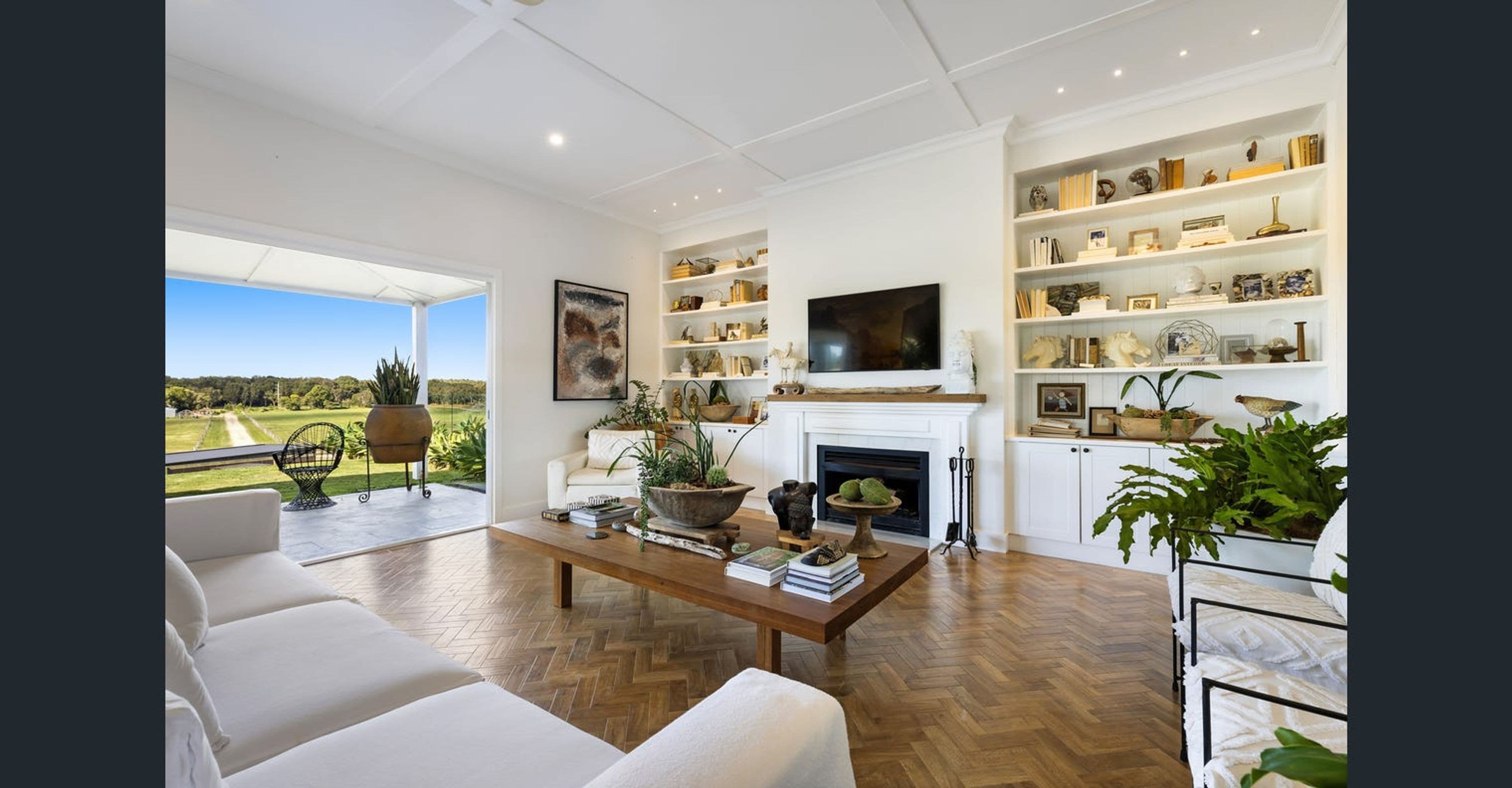 65 Citriadora Drive, Ewingsdale - Image 1