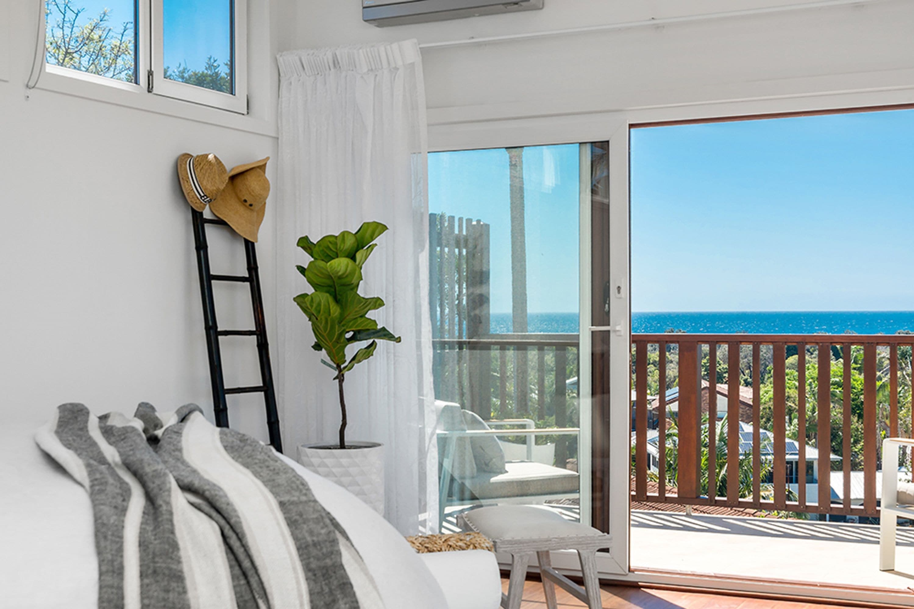 2E Pacific Vista Drive, Byron Bay - Image 1