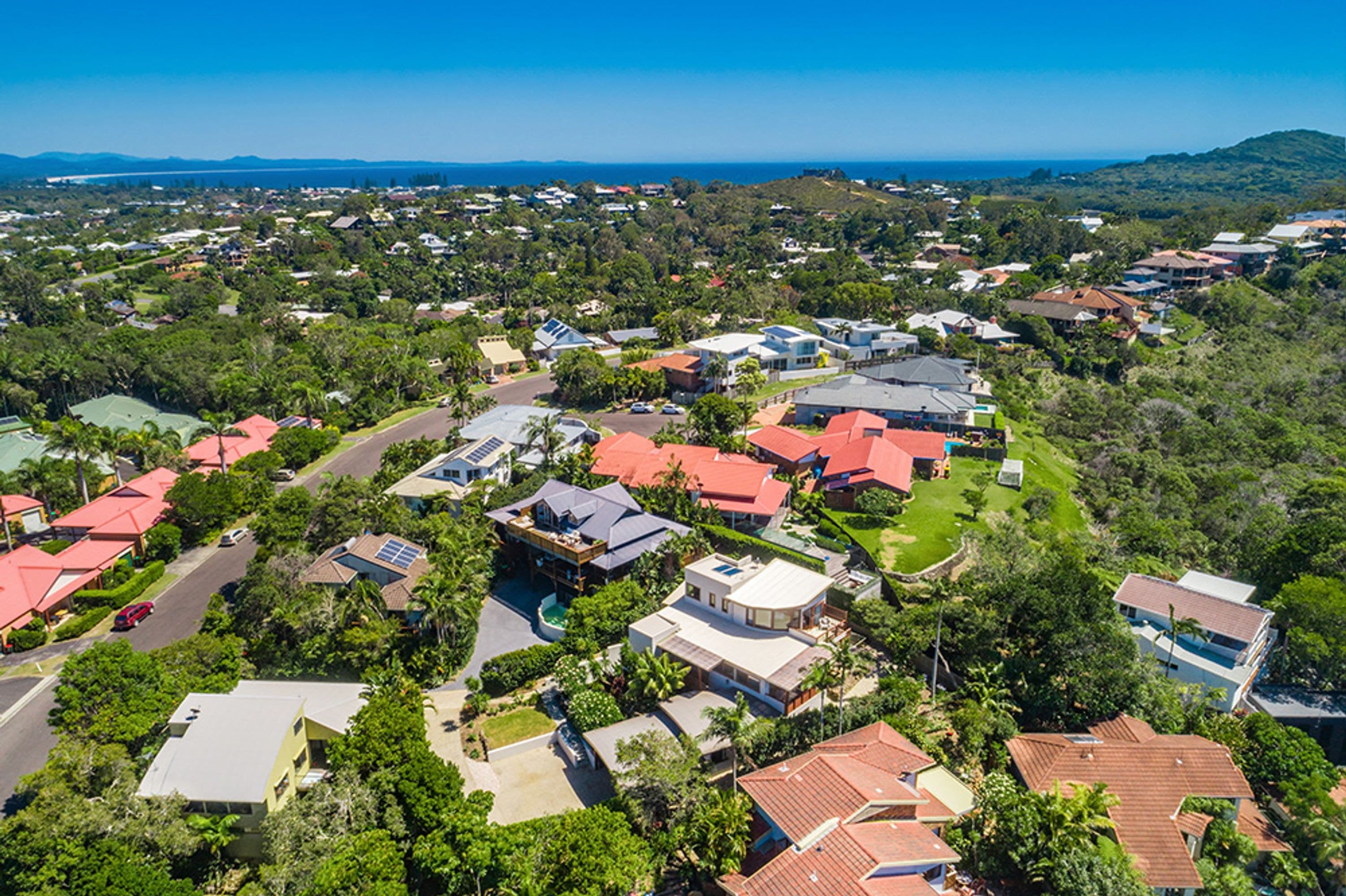 2E Pacific Vista Drive, Byron Bay - Thumbnail 3