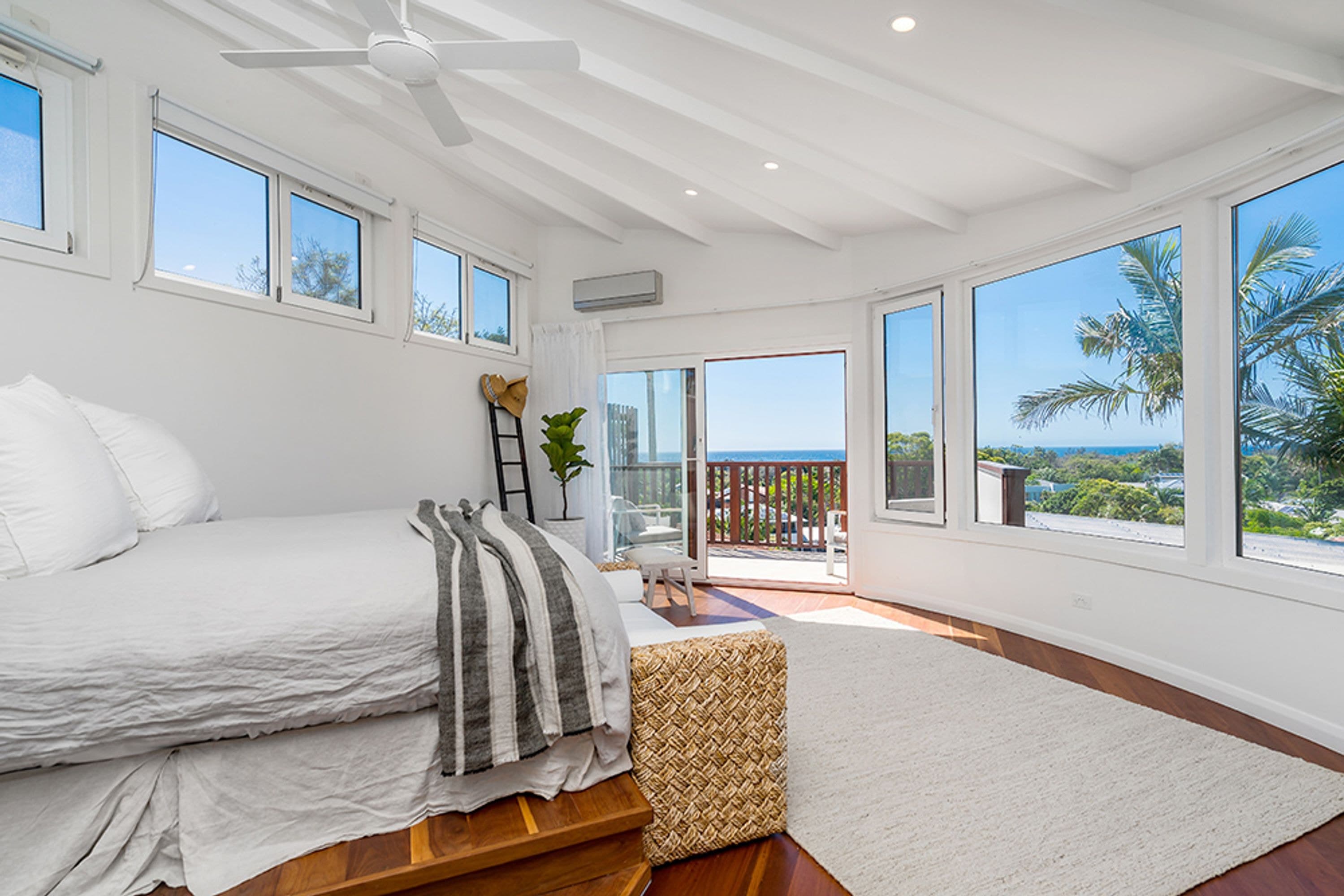 2E Pacific Vista Drive, Byron Bay - Thumbnail 4
