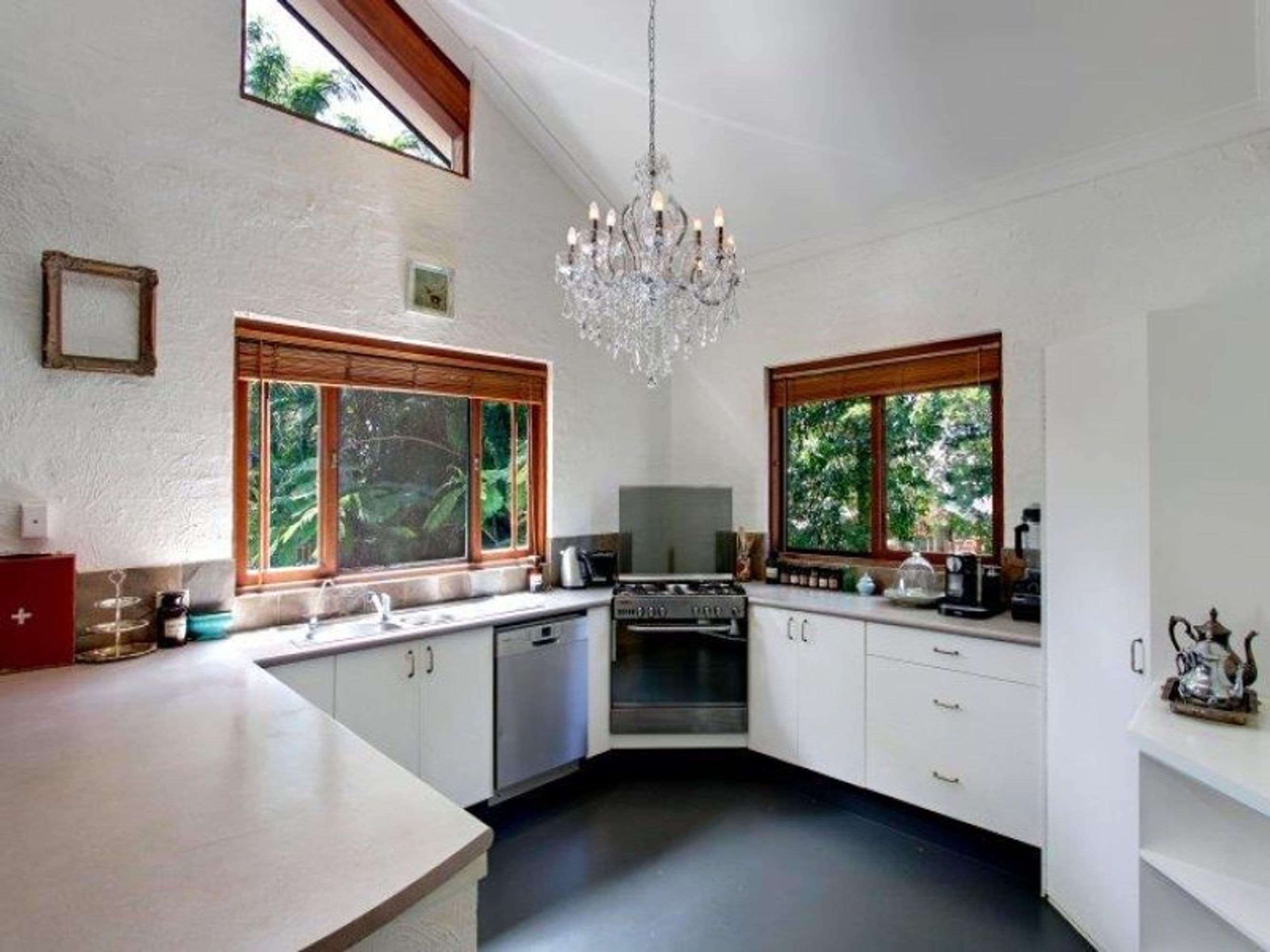 11 Mangobark Court, Suffolk Park - Thumbnail 7