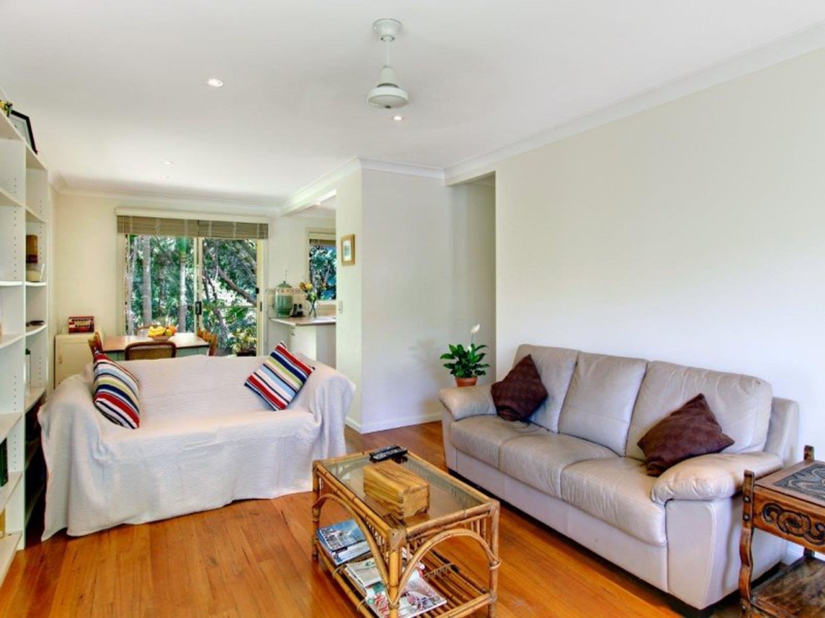 1/16 Marattia Place, Suffolk Park - Thumbnail 3