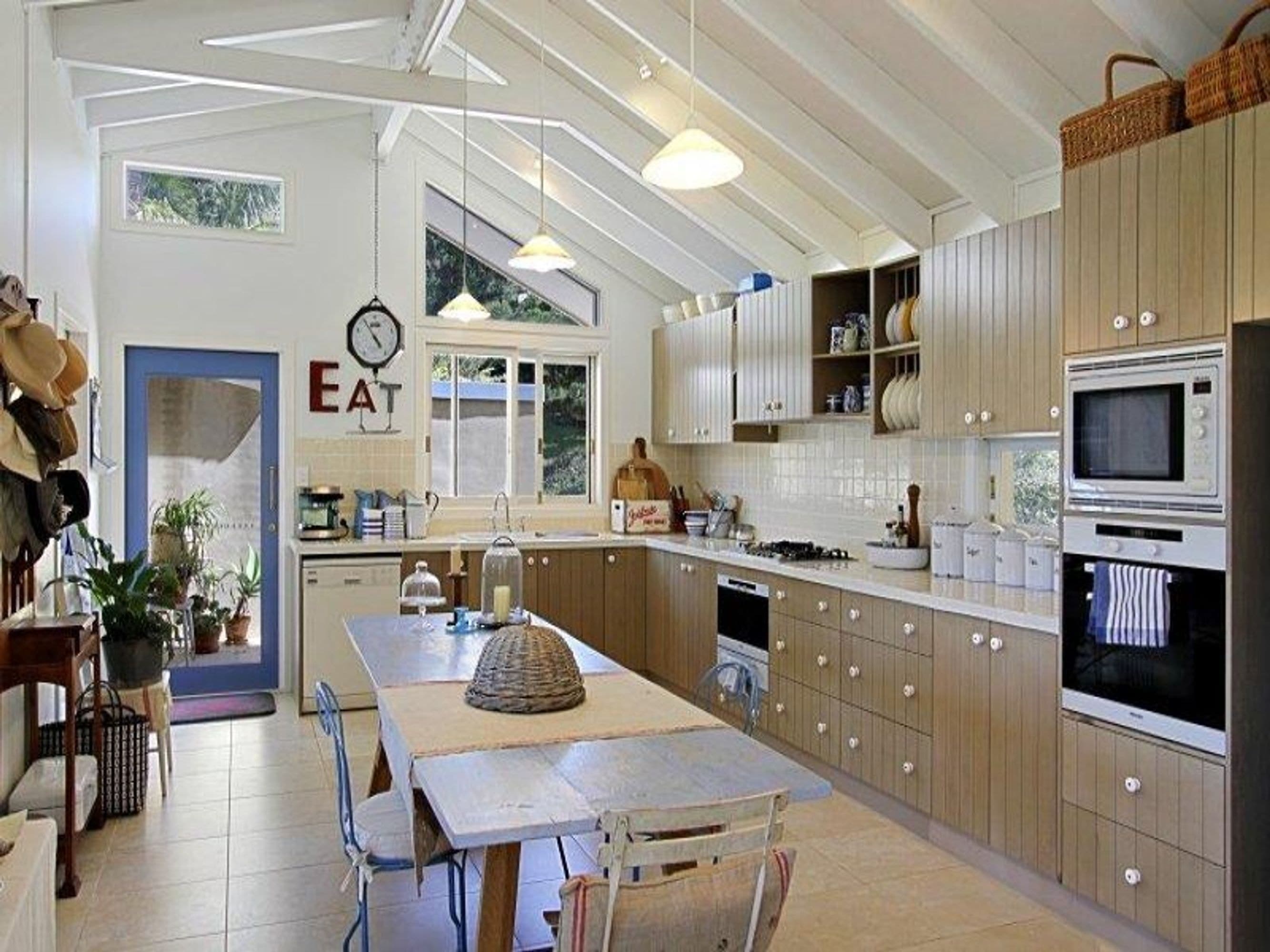300 Old Byron Bay Road, Byron Bay - Image 1